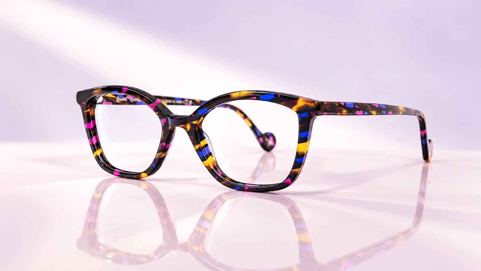GLARE Noemy optical frame — still life campaign hero